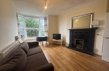 Seymour Avenue, Lipson, Plymouth - Image 2